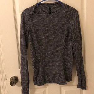 Lululemon long sleeve workout top